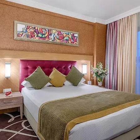 Scylax Family Club Otel 4*